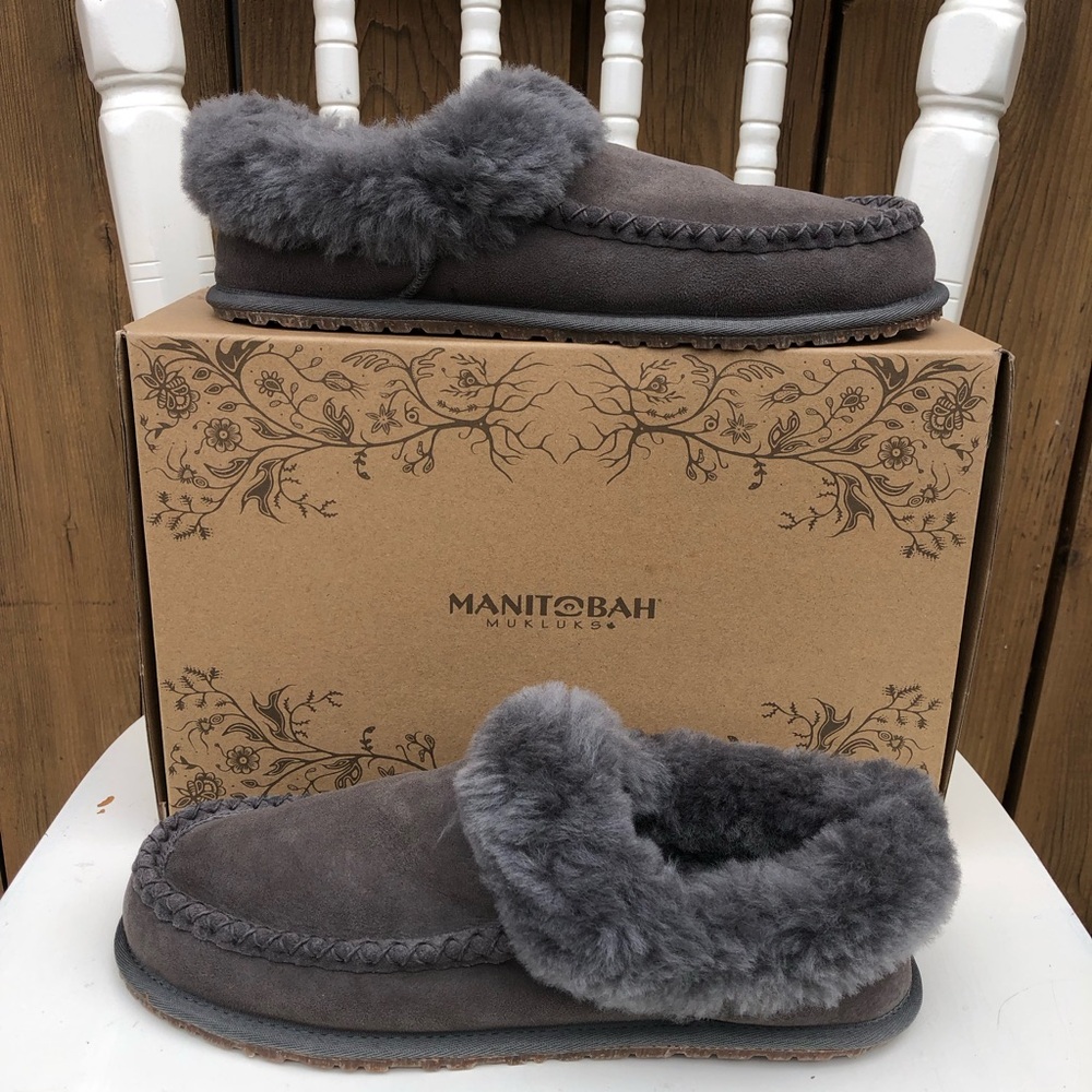 Manitobah Mukluks | Gray Shearling Moccasin Slippers Real Fur “Cabin Clogs”